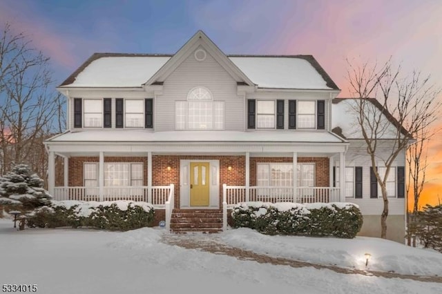 view of front of property with covered porch