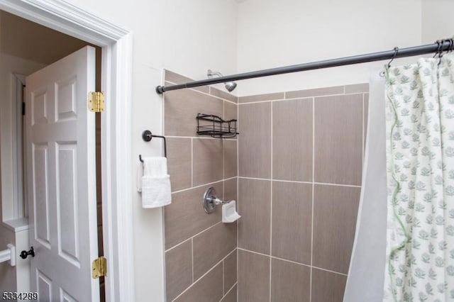 bathroom with walk in shower