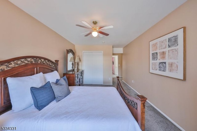 carpeted bedroom featuring ceiling fan