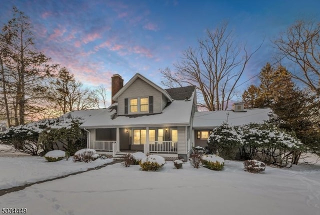 view of front of home featuring covered porch