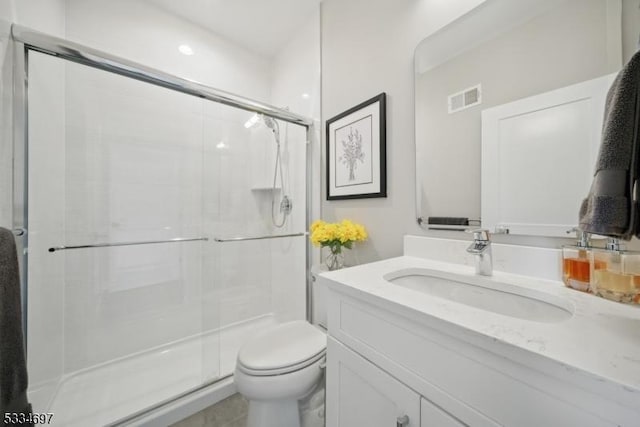 24 Stonybrook Cir, Fairfield Twp, NJ 07004 - full bath featuring vanity, a stall shower, and toilet