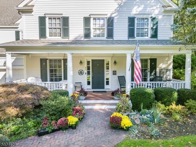 view of front of house with covered porch