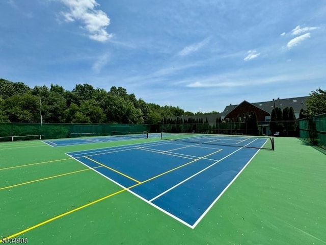 18 Yarmouth Ct, Scotch Plains Twp, NJ 07076 - view of tennis court