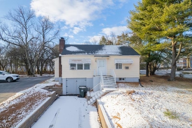 view of front of house