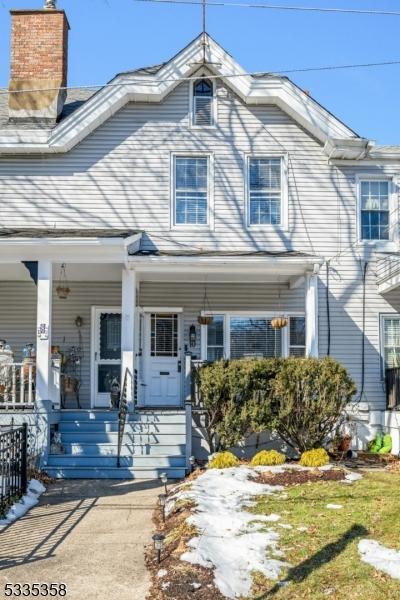 view of townhome / multi-family property