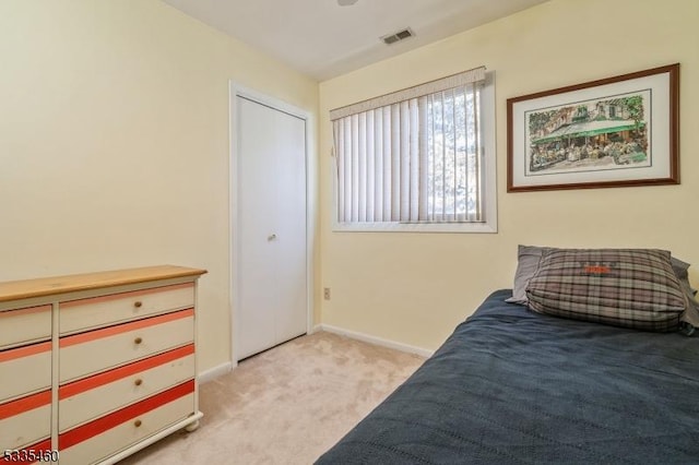 view of carpeted bedroom