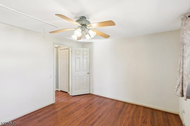 unfurnished room featuring wood-type flooring and ceiling fan