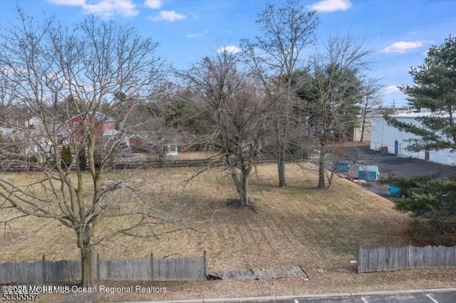 Listing photo 3 for 2 W S Ave, Mount Holly Twp NJ 08060