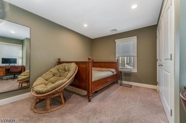 view of carpeted bedroom