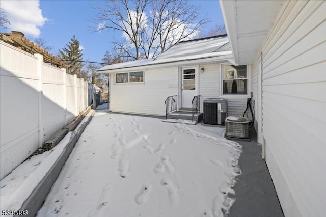 view of patio featuring cooling unit