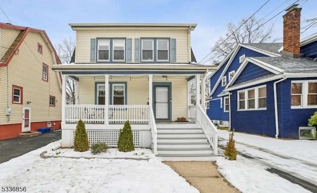 view of front of house featuring a porch