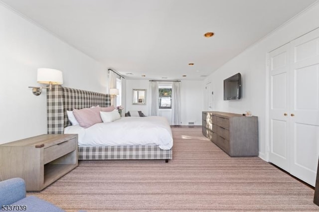 view of carpeted bedroom