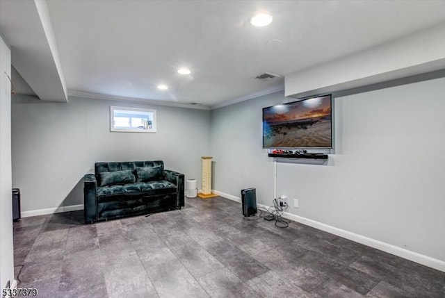 sitting room with ornamental molding