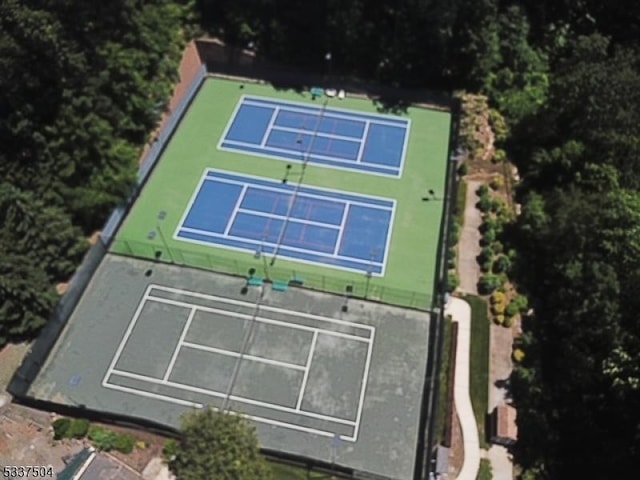 204 Cleveland Ln, Rockaway Twp, NJ 07866 - aerial view