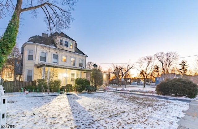 view of front of home