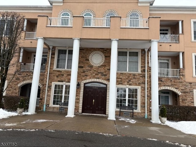 view of building exterior