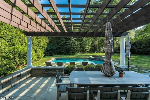 view of patio featuring a pergola