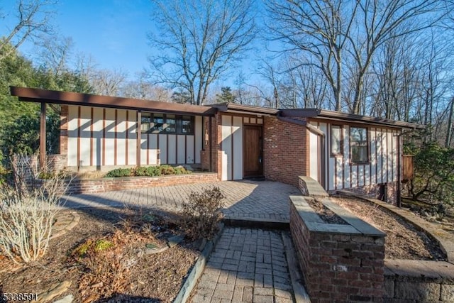 exterior space featuring a fire pit