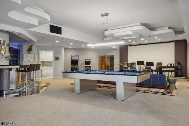 playroom featuring a dry bar, billiards, visible vents, light colored carpet, and recessed lighting