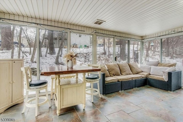 view of sunroom / solarium