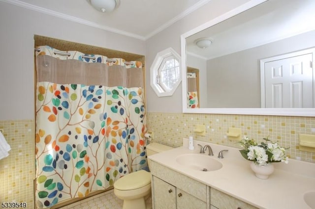 full bath featuring a sink, tile walls, a shower with curtain, double vanity, and crown molding