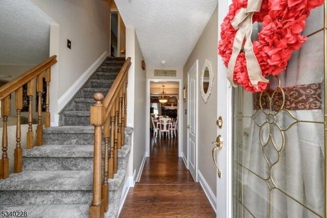 Listing photo 3 for 9 Bunker Hill Dr, Howell Twp NJ 07731