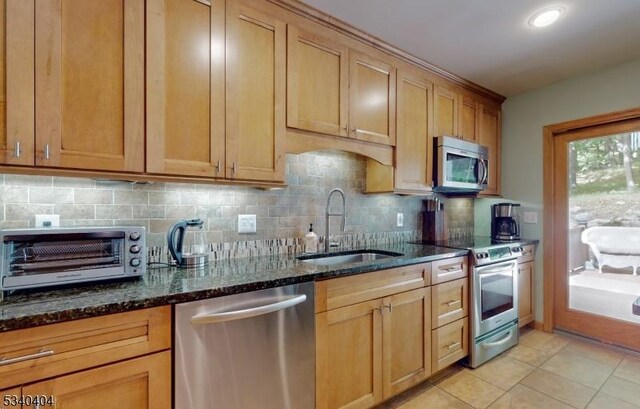 30 Brookvale Rd, Kinnelon Boro, NJ 07405