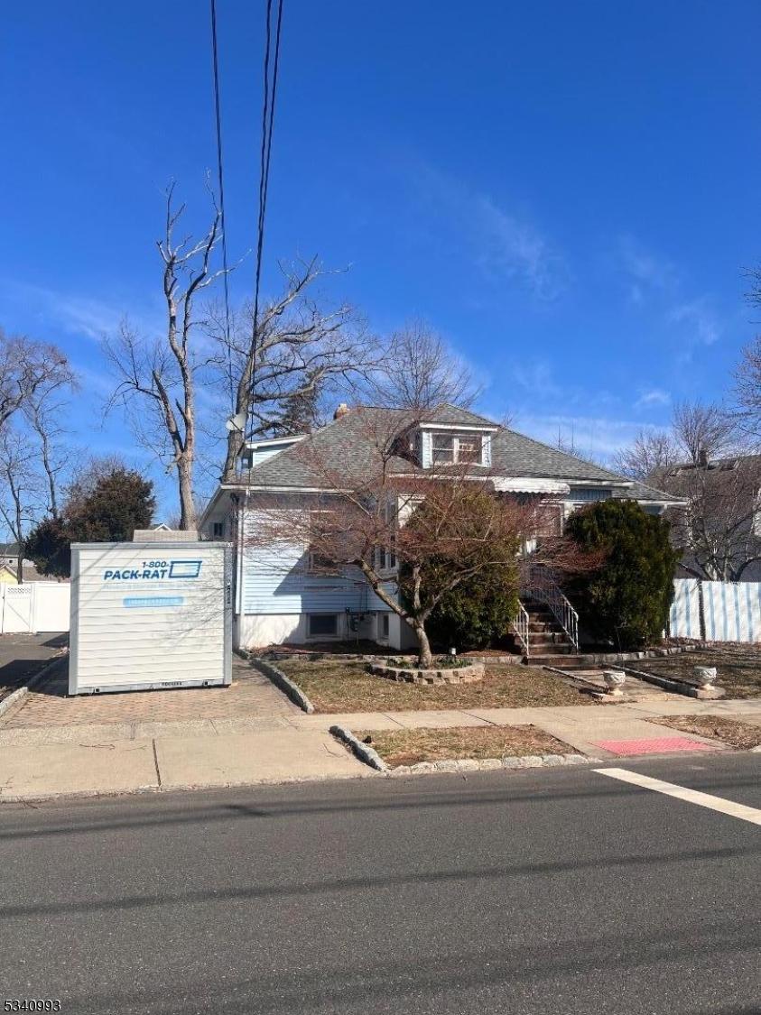 view of front of property with fence