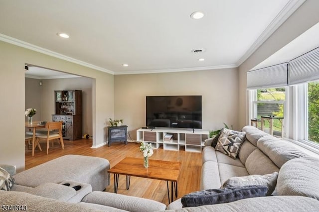 4 Dorrien Rd, Livingston Twp, NJ 07039 - living room featuring wood finished floors, crown molding, and recessed lighting