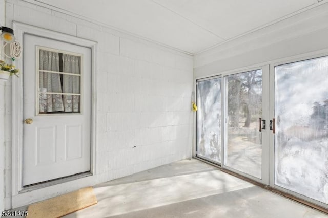 view of unfurnished sunroom