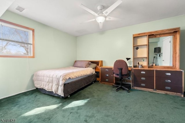 bedroom featuring carpet floors and ceiling fan