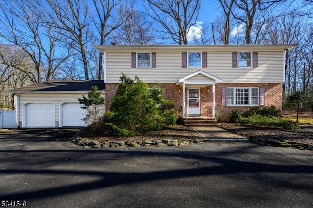 6 Stonehenge Dr, Holmdel Twp NJ, 07733, 4 bedrooms, 3 baths house for sale