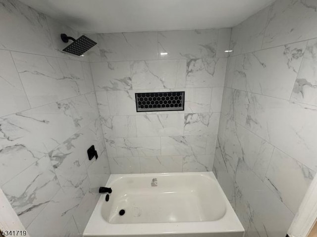 299 Halladay St, Jersey City, NJ 07304 - full bathroom featuring shower / washtub combination