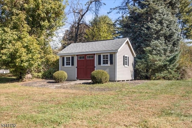 view of outbuilding featuring an outbuilding