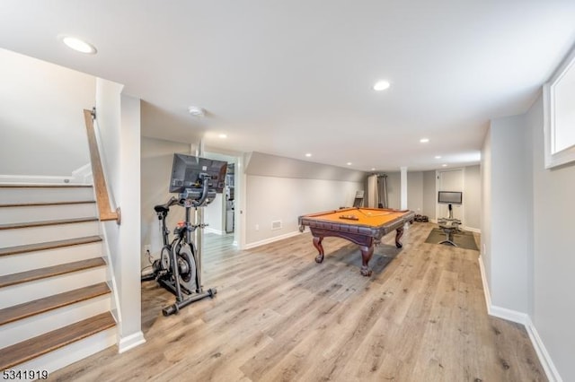 recreation room with baseboards, light wood finished floors, billiards, and recessed lighting