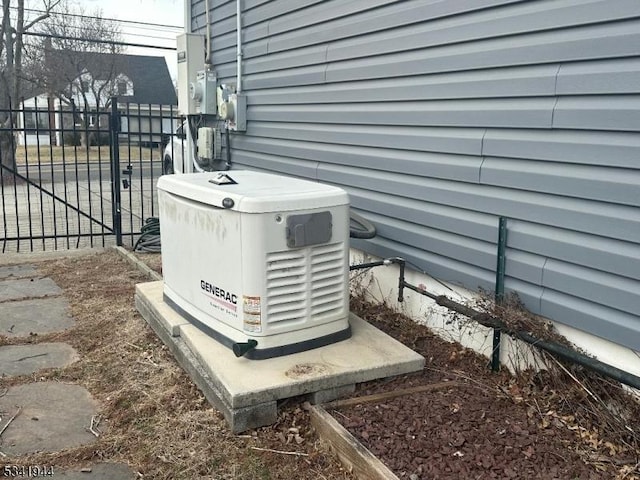 details with fence and a power unit