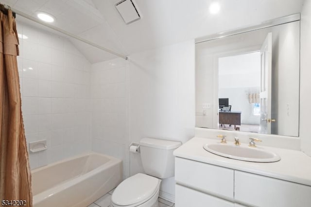 bathroom featuring shower / tub combo with curtain, visible vents, toilet, vaulted ceiling, and vanity