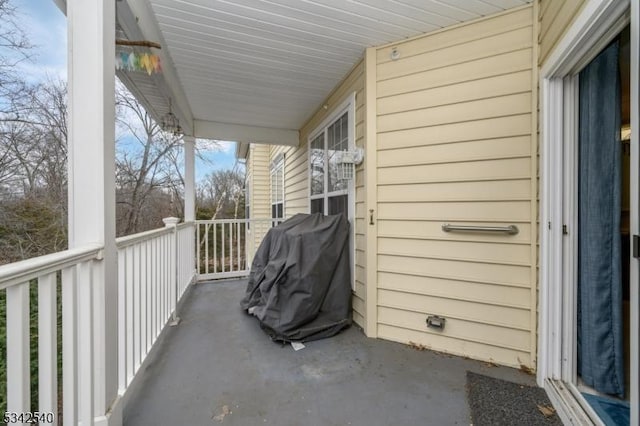 view of patio / terrace featuring covered porch