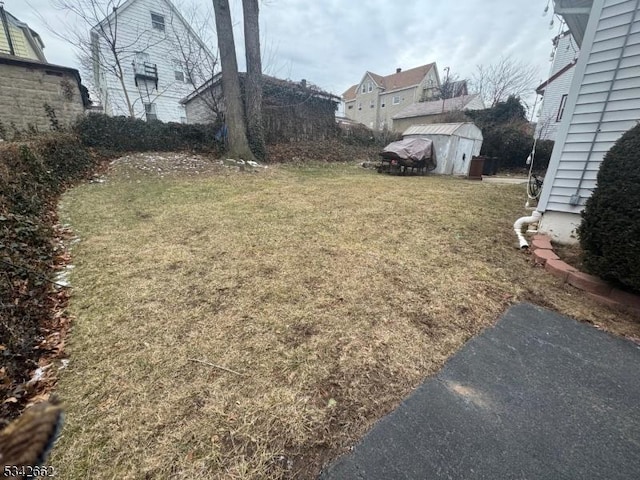 Listing photo 2 for 27 Poplar St, Passaic City NJ 07055