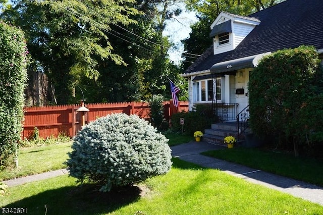 view of yard with fence