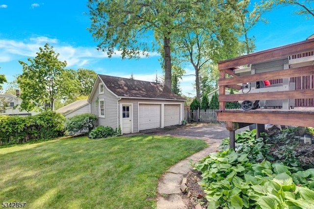 view of detached garage