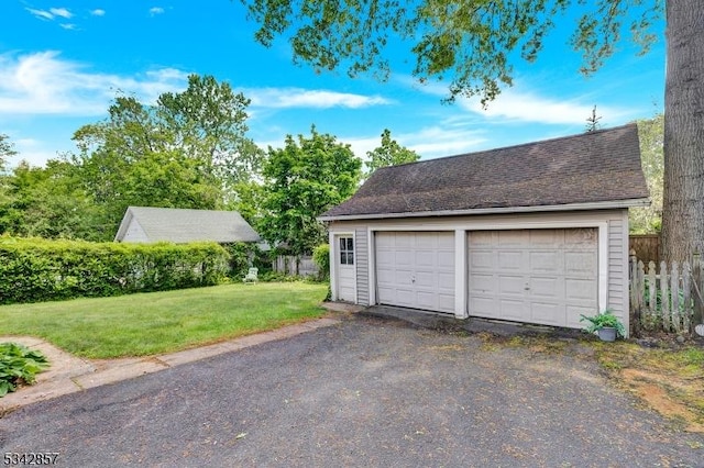 view of detached garage