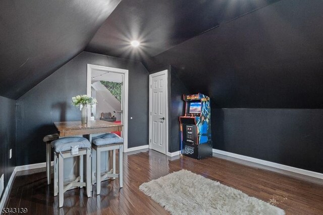 84 W 3rd St, Bayonne City, NJ 07002
