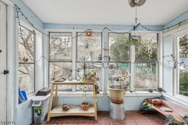 view of sunroom / solarium