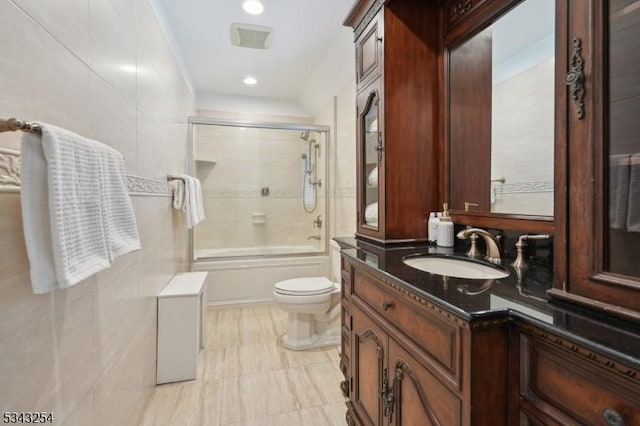 full bathroom featuring visible vents, toilet, recessed lighting, shower / bath combination with glass door, and vanity