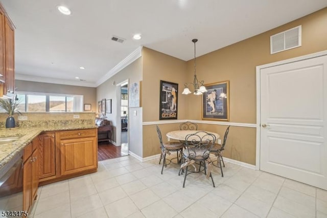 interior space with crown molding, recessed lighting, baseboards, and visible vents