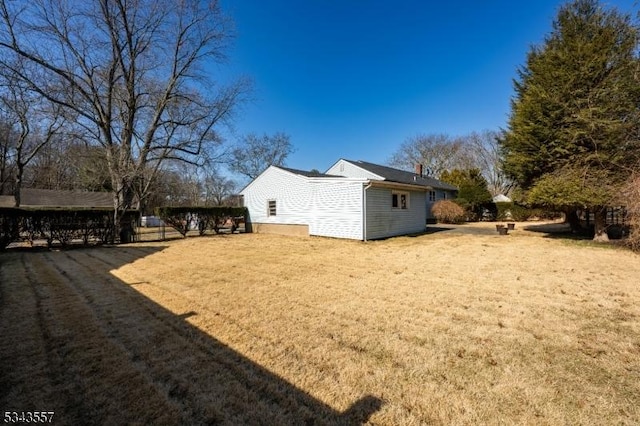 exterior space featuring a yard