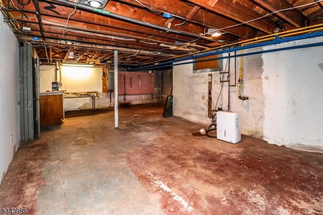 view of unfinished basement