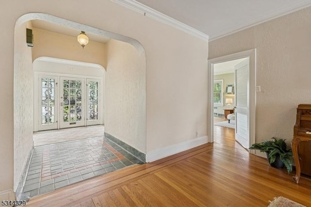 274 Ridgewood Ave, Glen Ridge Boro Twp, NJ 07028 - hallway featuring arched walkways, ornamental molding, wood finished floors, and baseboards