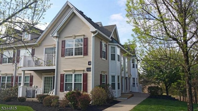 404 Azalea Ter, Branchburg Twp, NJ 08876 - view of front of home
